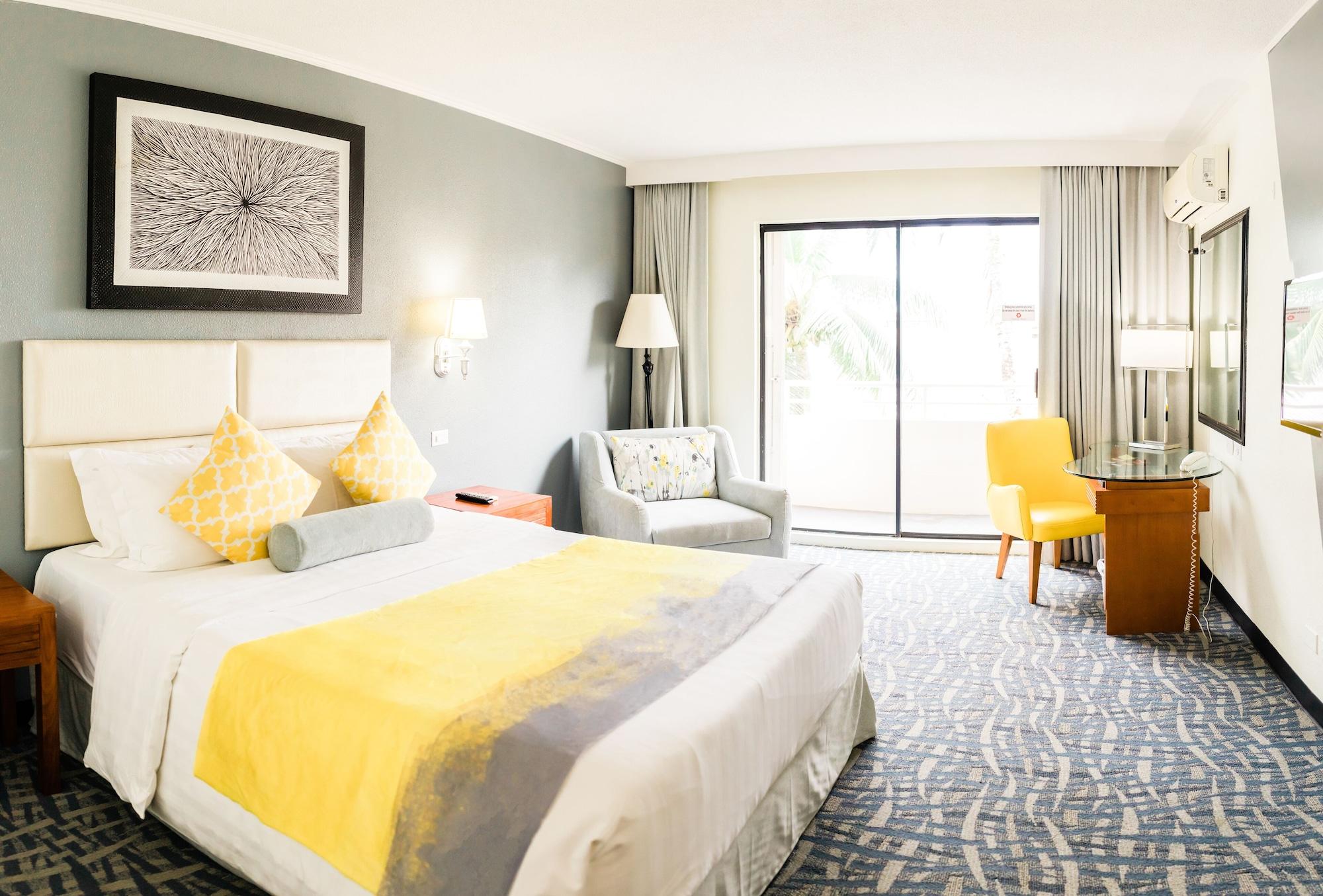 Century Hotel Garapan Kültér fotó